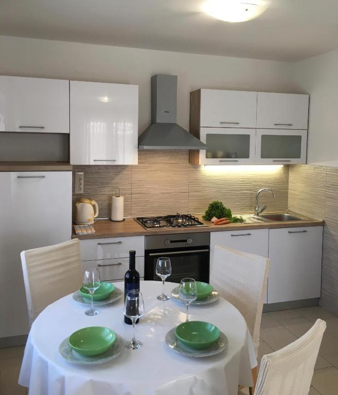 Luxury Apartment Cairos Trogir Exteriér fotografie